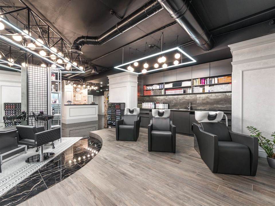 Established Nail and Beauty Salon For Sale