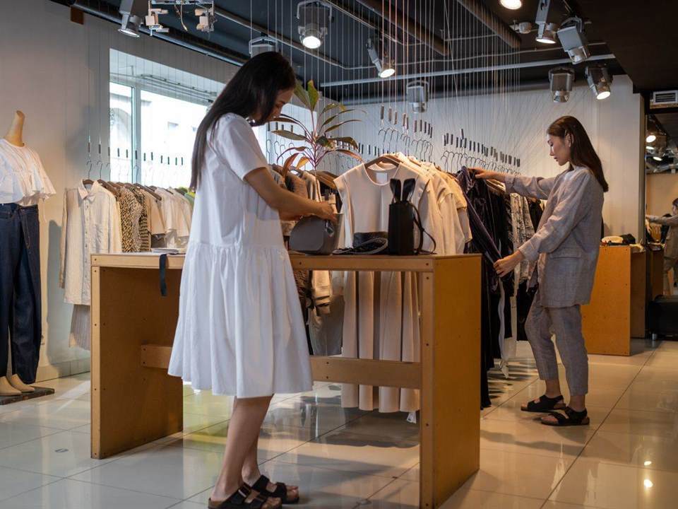 Long-standing Lifestyle Boutique with Diverse Product Range in Melkbos Strand