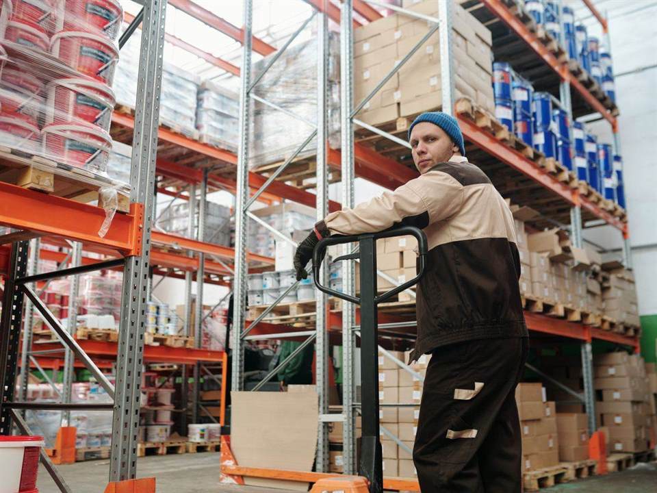 Established Wholesale and Retail Food Distribution Business