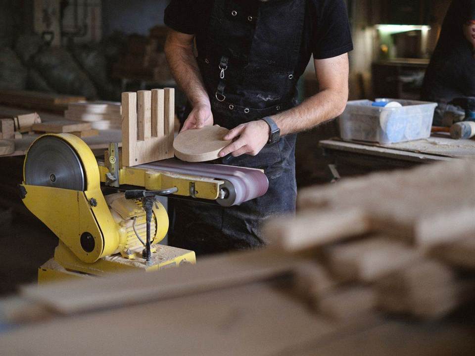 Established Ergonomic Workspace Manufacturer — Profitable Operation