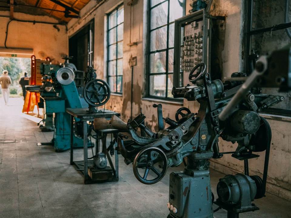 Auction of Automotive Engineering and Workshop Machinery